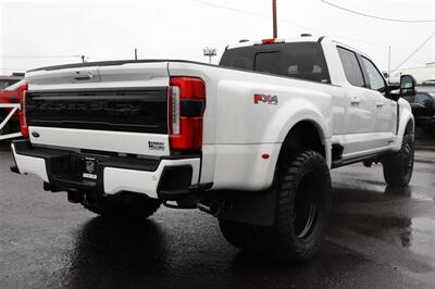 2026 Ford F-450 Super Duty PLATINUM  F-450 HI OUTPUT LVLED ON 22 " RIMS 37 " TIRES LOADED - Photo 5 - Gresham, OR 97030