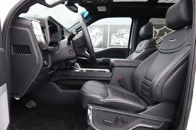 2026 Ford F-450 Super Duty PLATINUM  F-450 HI OUTPUT LVLED ON 22 " RIMS 37 " TIRES LOADED - Photo 15 - Gresham, OR 97030