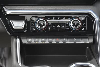 2024 GMC Sierra 3500 Denali  LIFTED DIESEL TRUCK 4X4 LOADED - Photo 22 - Gresham, OR 97030