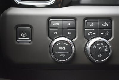 2024 GMC Sierra 3500 Denali  LIFTED DIESEL TRUCK 4X4 LOADED - Photo 20 - Gresham, OR 97030