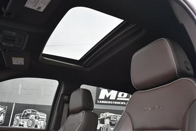 2024 GMC Sierra 3500 Denali  LIFTED DIESEL TRUCK 4X4 LOADED - Photo 16 - Gresham, OR 97030