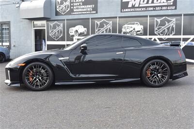 2021 Nissan GT-R Premium  ALL WHEEL DRIVE BLACK ON WHITE LOADED - Photo 3 - Gresham, OR 97030