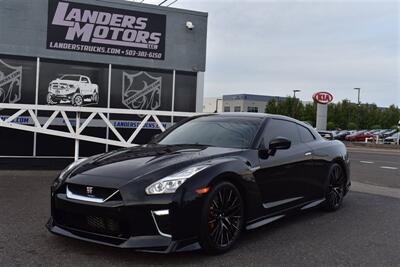 2021 Nissan GT-R Premium  ALL WHEEL DRIVE BLACK ON WHITE LOADED - Photo 1 - Gresham, OR 97030