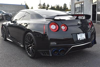 2021 Nissan GT-R Premium  ALL WHEEL DRIVE BLACK ON WHITE LOADED - Photo 4 - Gresham, OR 97030