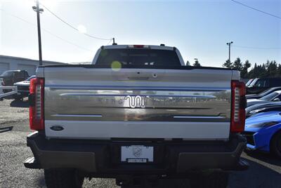 2023 Ford F-350 King Ranch  LIFTED DIESEL TRUCK 4X4 LOADED - Photo 4 - Gresham, OR 97030