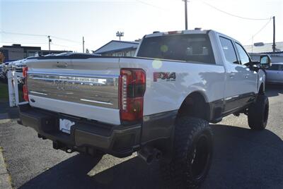 2023 Ford F-350 King Ranch  LIFTED DIESEL TRUCK 4X4 LOADED - Photo 5 - Gresham, OR 97030