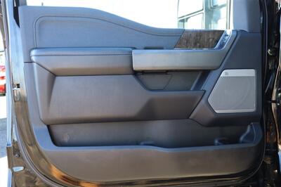 2024 Ford F-350 Lariat  LIFTED DIESEL TRUCK 4X4 LOADED - Photo 13 - Gresham, OR 97030