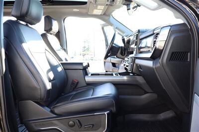 2024 Ford F-350 Lariat  LIFTED DIESEL TRUCK 4X4 LOADED - Photo 25 - Gresham, OR 97030