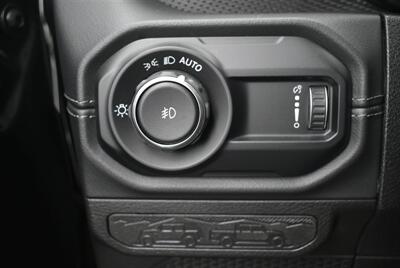 2024 Jeep Wrangler Rubicon 392  6.4L V8 AWD LIFTED 24S AND 40S LOADED - Photo 22 - Gresham, OR 97030