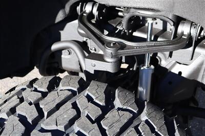 2024 GMC Sierra 3500 Denali LIFTED DIESEL TRUCK 4X4 LOADED - Photo 11 - Gresham, OR 97030