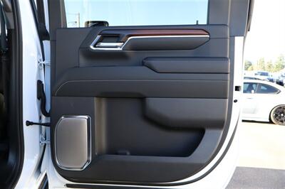 2024 GMC Sierra 3500 Denali LIFTED DIESEL TRUCK 4X4 LOADED - Photo 25 - Gresham, OR 97030