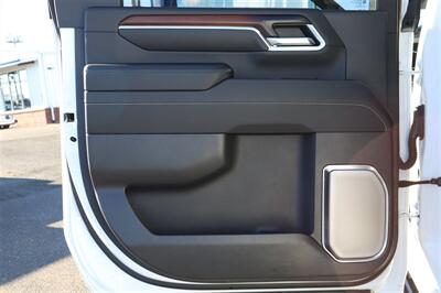 2024 GMC Sierra 3500 Denali LIFTED DIESEL TRUCK 4X4 LOADED - Photo 21 - Gresham, OR 97030