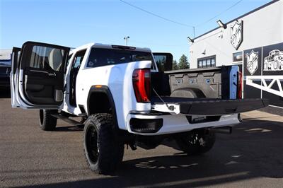 2024 GMC Sierra 3500 Denali LIFTED DIESEL TRUCK 4X4 LOADED - Photo 31 - Gresham, OR 97030