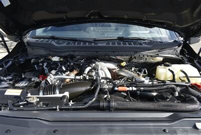 2025 Ford F-250 Platinum  LIFTED HI OUTPUT 6.7  DIESEL TRUCK 4X4 LOADED - Photo 8 - Gresham, OR 97030