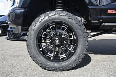2025 Ford F-250 Platinum  LIFTED HI OUTPUT 6.7  DIESEL TRUCK 4X4 LOADED - Photo 9 - Gresham, OR 97030