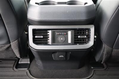 2025 Ford F-350 Platinum  LIFTED DIESEL TRUCK 4X4 LOADED - Photo 24 - Gresham, OR 97030