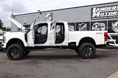2025 Ford F-350 Platinum  LIFTED DIESEL TRUCK 4X4 LOADED - Photo 32 - Gresham, OR 97030
