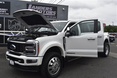 2023 Ford F-450 Super Duty Platinum  LIFTED DIESEL TRUCK 4X4 LOADED - Photo 28 - Gresham, OR 97030