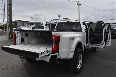 2023 Ford F-450 Super Duty Platinum  LIFTED DIESEL TRUCK 4X4 LOADED - Photo 29 - Gresham, OR 97030