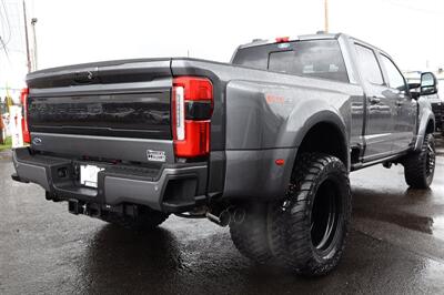 2026 Ford F-450 Super Duty PLATINUM  LVLED F-450 HI OUTPUT  22 " FORGED RIMS  37 " TIRES LOADED - Photo 5 - Gresham, OR 97030