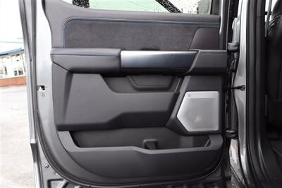 2026 Ford F-450 Super Duty PLATINUM  LVLED F-450 HI OUTPUT  22 " FORGED RIMS  37 " TIRES LOADED - Photo 22 - Gresham, OR 97030