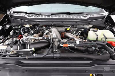 2026 Ford F-450 Super Duty PLATINUM  LVLED F-450 HI OUTPUT  22 " FORGED RIMS  37 " TIRES LOADED - Photo 8 - Gresham, OR 97030