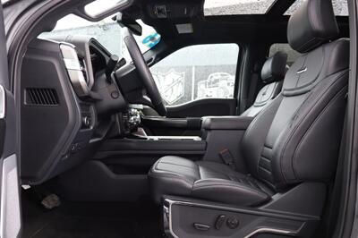 2026 Ford F-450 Super Duty PLATINUM  LVLED F-450 HI OUTPUT  22 " FORGED RIMS  37 " TIRES LOADED - Photo 14 - Gresham, OR 97030