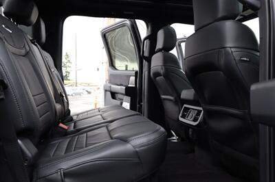 2026 Ford F-450 Super Duty PLATINUM  LVLED F-450 HI OUTPUT  22 " FORGED RIMS  37 " TIRES LOADED - Photo 25 - Gresham, OR 97030