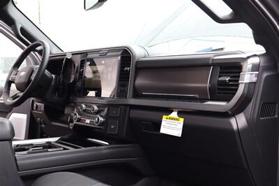 2026 Ford F-450 Super Duty PLATINUM  LVLED F-450 HI OUTPUT  22 " FORGED RIMS  37 " TIRES LOADED - Photo 29 - Gresham, OR 97030