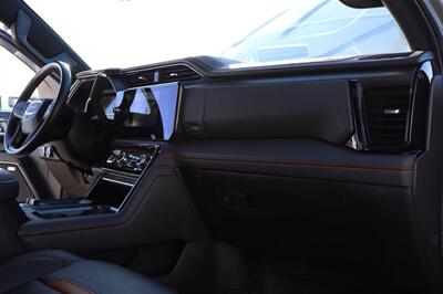 2024 GMC Sierra 3500 AT4  LIFTED DIESEL TRUCK 4X4 LOADED - Photo 29 - Gresham, OR 97030