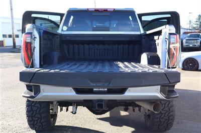 2024 GMC Sierra 3500 AT4  LIFTED DIESEL TRUCK 4X4 LOADED - Photo 33 - Gresham, OR 97030