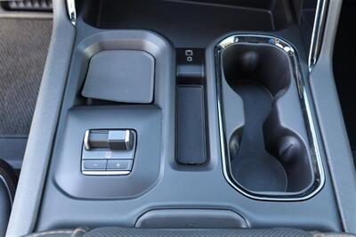 2024 GMC Sierra 3500 AT4  LIFTED DIESEL TRUCK 4X4 LOADED - Photo 21 - Gresham, OR 97030