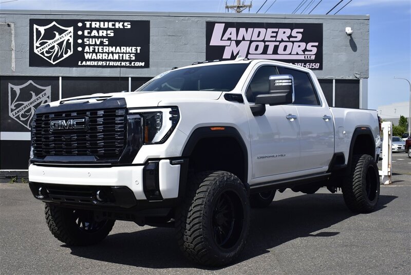 2024 GMC Sierra 3500 Denali Ultimate  LIFTED DIESEL TRUCK 4X4 LOADED