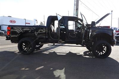 2024 Ford F-250 Platinum  LIFTED DIESEL TRUCK 4X4 26 " RIMS 38 " TIRES LOADED - Photo 37 - Gresham, OR 97030