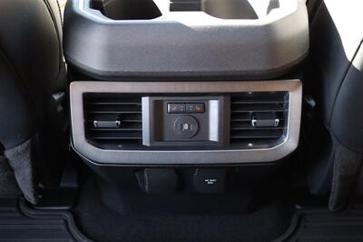 2024 Ford F-250 Platinum  LIFTED DIESEL TRUCK 4X4 26 " RIMS 38 " TIRES LOADED - Photo 25 - Gresham, OR 97030