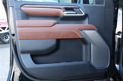 2025 GMC Sierra 3500 Denali Ultimate LIFTED DIESEL TRUCK 4X4 LOADED - Photo 13 - Gresham, OR 97030