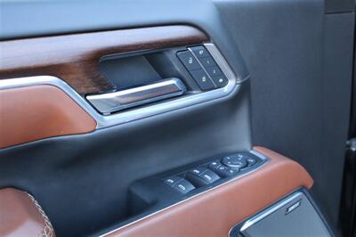 2025 GMC Sierra 3500 Denali Ultimate LIFTED DIESEL TRUCK 4X4 LOADED - Photo 14 - Gresham, OR 97030