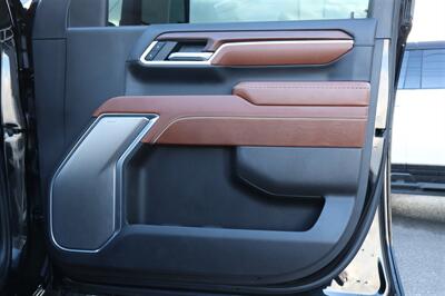 2025 GMC Sierra 3500 Denali Ultimate LIFTED DIESEL TRUCK 4X4 LOADED - Photo 28 - Gresham, OR 97030