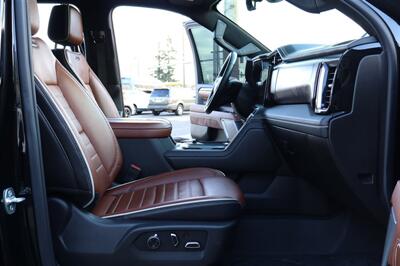 2025 GMC Sierra 3500 Denali Ultimate LIFTED DIESEL TRUCK 4X4 LOADED - Photo 29 - Gresham, OR 97030