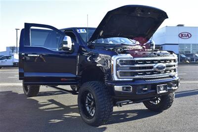2024 Ford F-350 Platinum  LIFTED DIESEL HI OUTPUT TRUCK 4X4 LOADED - Photo 35 - Gresham, OR 97030