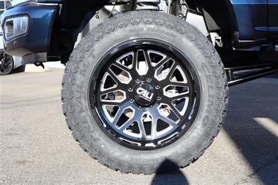 2024 Ford F-350 Platinum  LIFTED DIESEL HI OUTPUT TRUCK 4X4 LOADED - Photo 10 - Gresham, OR 97030