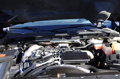 2024 GMC Sierra 3500 AT4 LIFTED DIESEL TRUCK 4X4 LOADED - Photo 19 - Gresham, OR 97030