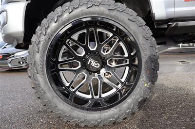 2024 Ford F-350 Platinum  LIFTED DIESEL TEMOR TRUCK 4X4 LOADED - Photo 12 - Gresham, OR 97030