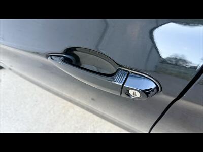 2017 BMW 330i xDrive - Photo 9 - Dedham, MA 02026