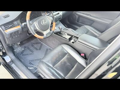 2015 Lexus ES300h   - Photo 13 - Dedham, MA 02026