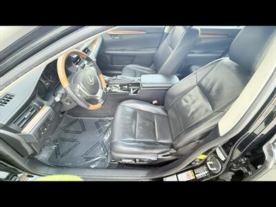 2015 Lexus ES300h   - Photo 12 - Dedham, MA 02026