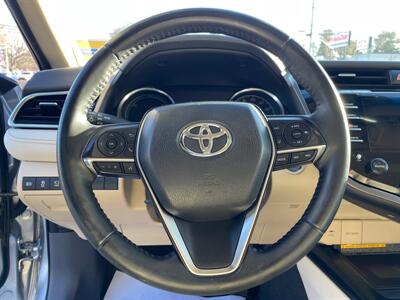 2018 Toyota Camry XLE   - Photo 17 - Dedham, MA 02026