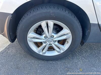 2013 Hyundai TUCSON Limited   - Photo 9 - Seekonk, MA 02771