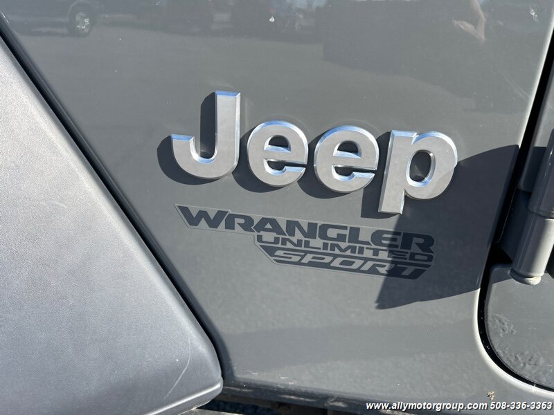 2019 Jeep Wrangler Sport S photo