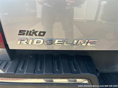 2017 Honda Ridgeline RTL-E   - Photo 9 - Seekonk, MA 02771